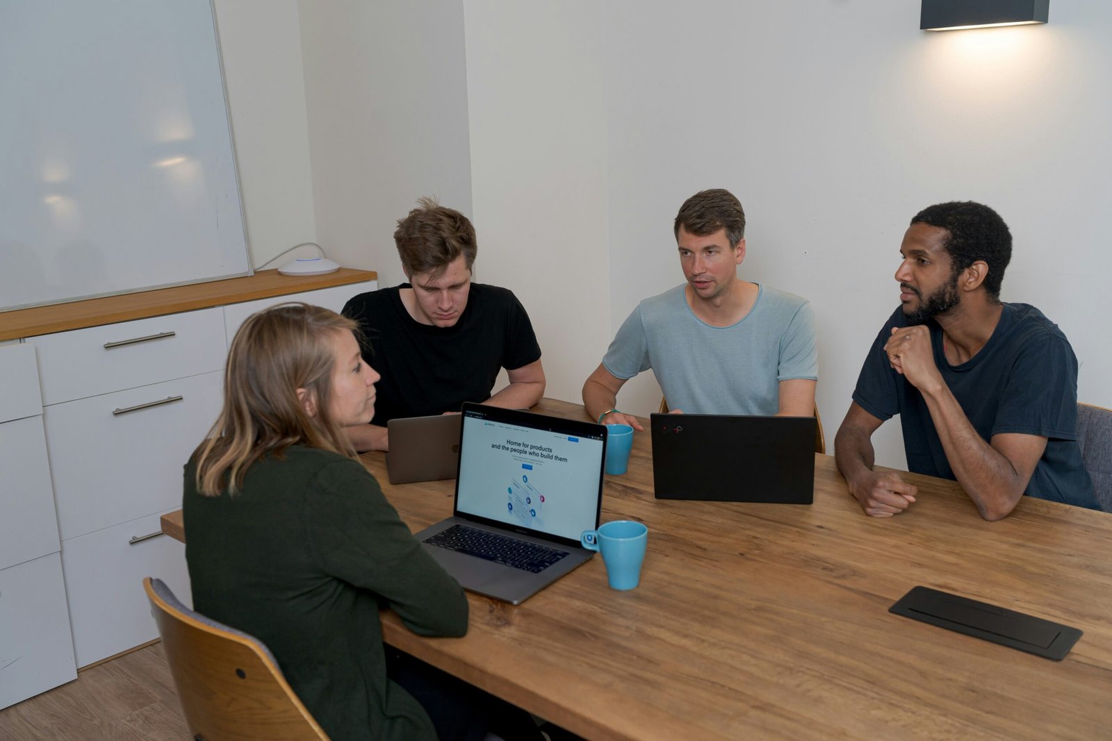 SaaS Marketing: The Complete Guide to Growing a Software Business