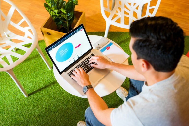 SaaS Tools for Small Businesses: What to Look for Before Buying